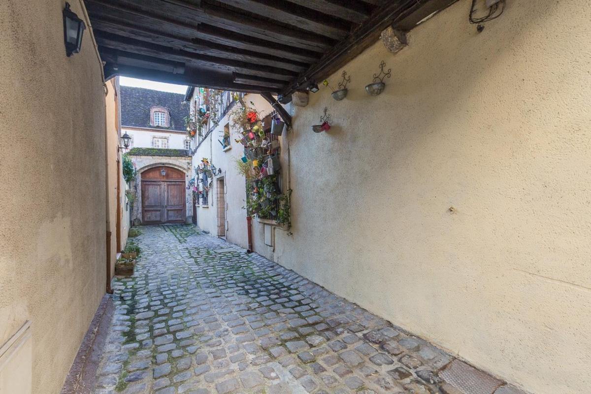 Le Logis De Lancelot Elegant Home City Center Sens Zewnętrze zdjęcie